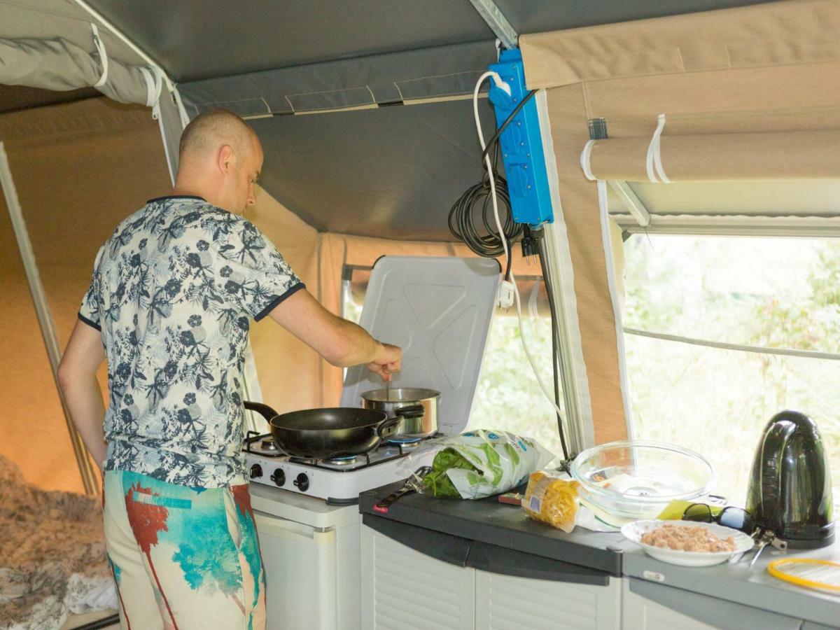 Europe Tents Camping Le Clou Meynard Exterior foto